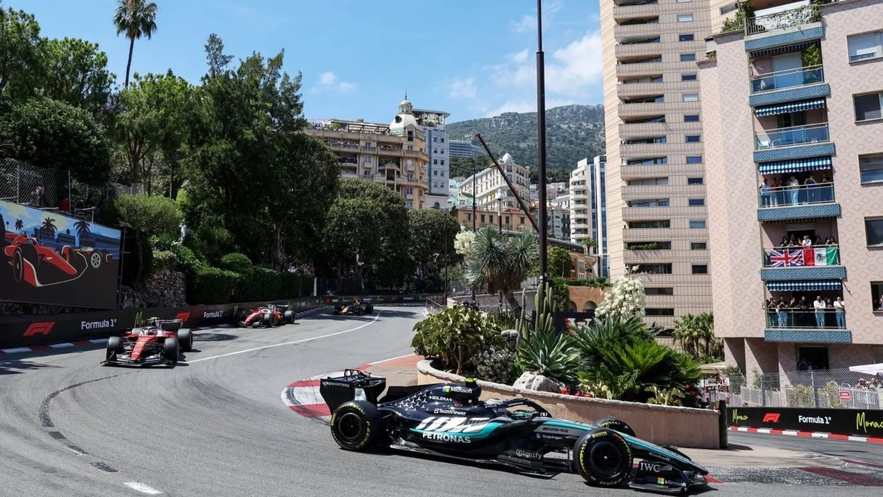 F1摩纳哥站事实进展时间线：安东内利乱局力压汉密尔顿夺五连胜